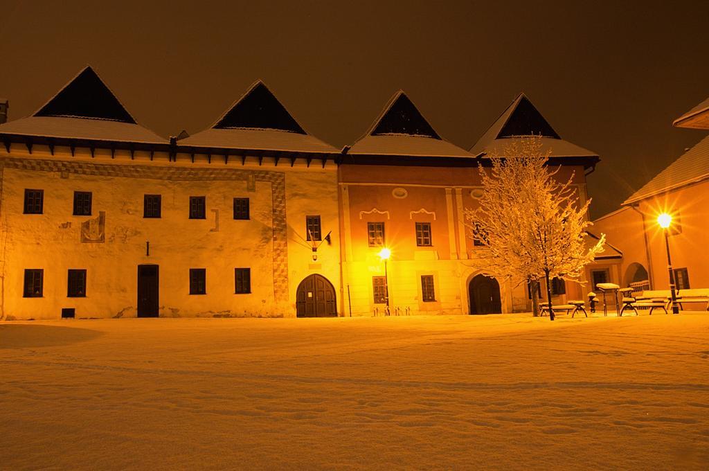 Vila Pod Bránou Poprad Esterno foto